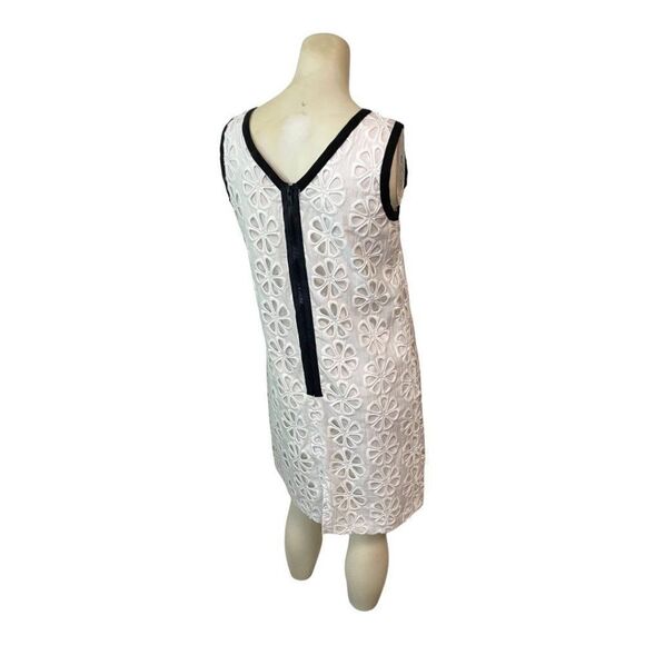 Amadi White Floral Eyelet Shift Dress Small - Picture 2 of 5